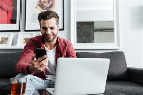 Salah satu aplikasi penghasil uang yang pertama adalah baca plus. 6 Aplikasi Penghasil Uang Cepat Tanpa Perlu Modal. Yuk ...