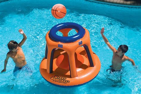 6 Inflatable Swimming Pool Games For All Ages
