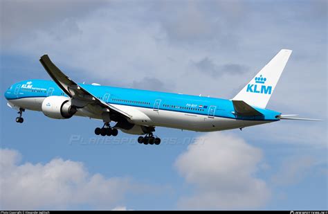 Ph Bvf Klm Royal Dutch Airlines Boeing 777 306er Photo By Alexander