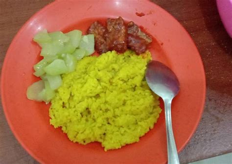 Finally i got the time to make a proper and complete nasi kuning. Nasi Kuning Ketan Betawi / Resep Nasi Uduk Dan Ceritanya ...