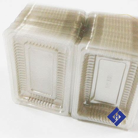 Ingatkan dia datang sorang je, tapi dia bawa. Hộp nhựa trong PET H21 - Bao bì thực phẩm Lan Hùng