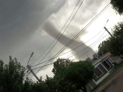 Un Tornado Azotó A San Luis