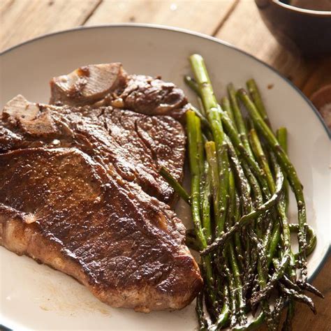 How to Season T-Bone Steaks | Cooking t bone steak, T bone ...