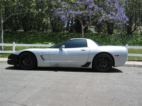 Pics Of Silver Z06s With Painted Stock Or Aftermarket Rims Page 2