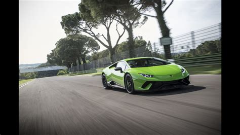 Lamborghini Huracán Performante Davvero Veloce Come Il Vento Video