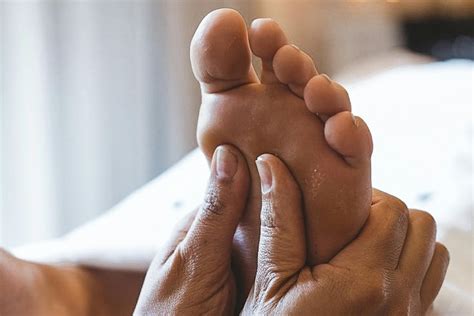 Reflexology Massage Techniques Benefits And Side Effects