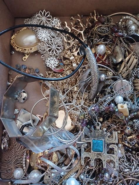 Huge Vintage To Now Junk Drawer Jewelry Lot Lbs Wear Repair Harvest