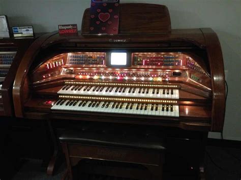 How To Play A Lowrey Organ Polrecardio