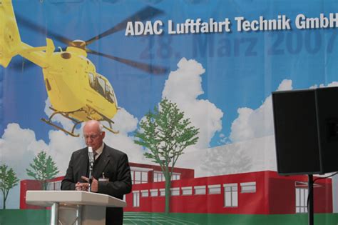 Tobee mit dem offiziellen video zu helikopter 117 (mach den hub hub hub). ADAC Luftfahrt Technik GmbH weiht Neubau ein | rth.info ...
