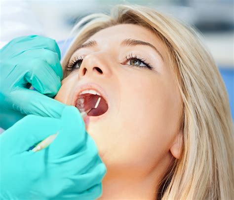 Periodontal Dentist Houston TX Symptoms Of Gum Disease