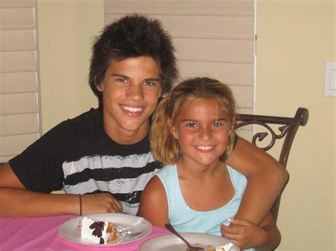 Taylor And His Little Sister Taylor Lautner Photo 3645482 Fanpop