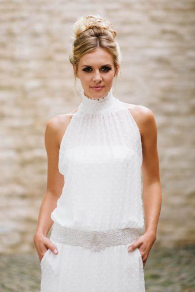 Schönste brautkleid für den schönesten tag. Boho Brautkleider Hippie Style - lässig, fließend & bohème ...