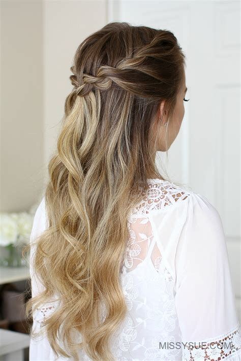 Spring is always time for a new fresh look after a long winter. 3 Easy Rope Braid Hairstyles | MISSY SUE