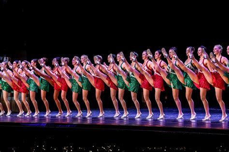 Review Rockettes In ‘radio City Christmas Spectacular The New York