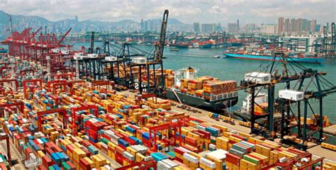 Shanghai Port Poised To Set New Container Record In 2016 Ships And Ports