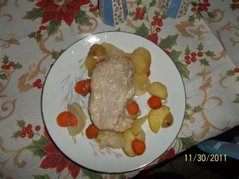The pork loin can look so appealing at the butcher shop, but it can become highly intimidating once it's in your kitchen. Pork Chop Foil Meal Recipe | SparkRecipes