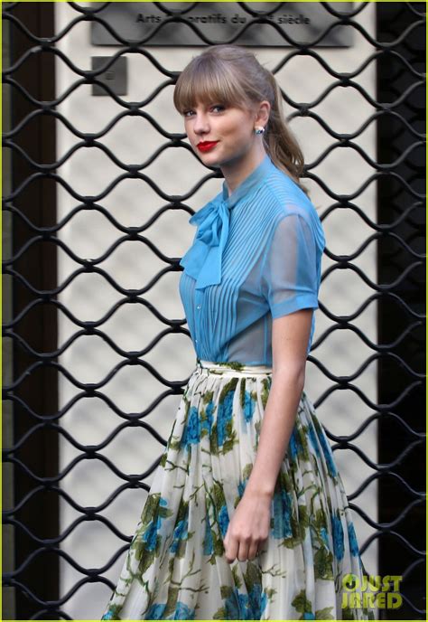 Taylor Swift Begin Again Video Shoot And Red Preview Clip Photo