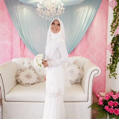 Baju tunang, nikah & sanding. Inspirasi : Hijab Simple untuk Akad Nikah - Pengagum ...