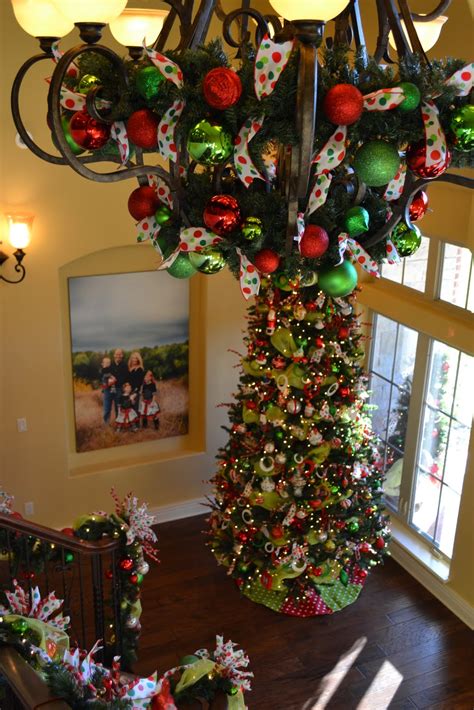25 Awesome Whimsical Christmas Decorations Ideas