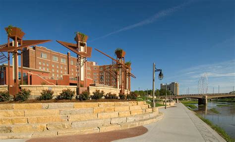 Drury Plaza Hotel Broadview Wichita Drury Hotels