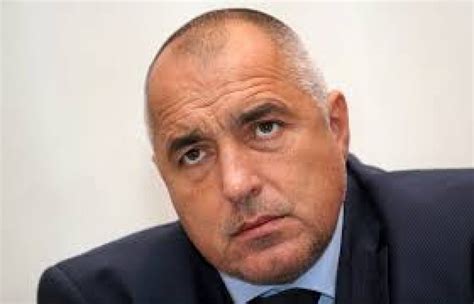 Премиерът: Бисер Петков остава министър на социалната политика - Новини ...