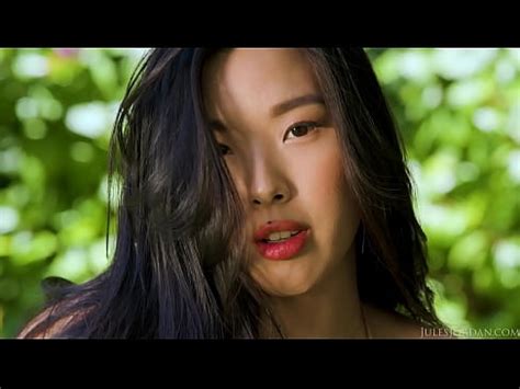 Julesjordan Com Asian Beauty Queen Elle Lee Poolside Romp Xvideos Com