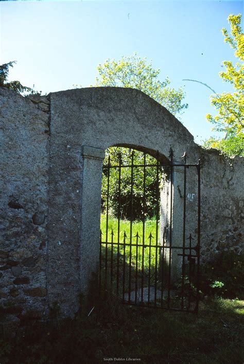 Sdcc Source Whitechurch Private Graveyard Gate