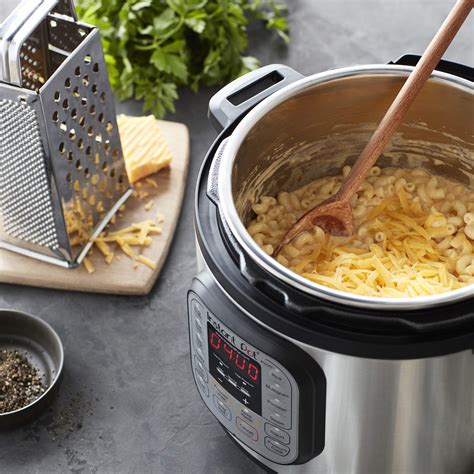Anyone who loves grilled foods but doesn't have easy access to an outdoor grill will love this ninja. Instant Pot 7-in-1 Multi-Use Programmable Pressure Cooker ...