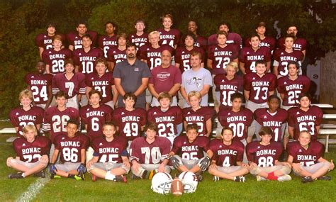 Middle School Football Team Goes Undefeated For First Time In 4 Decades