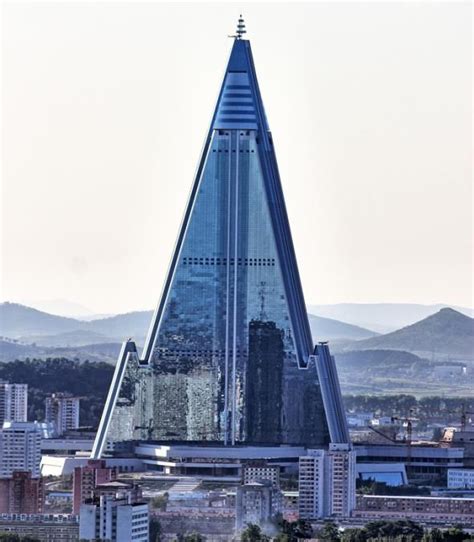 Ryugyong Hotel Facts And Information The Tower Info