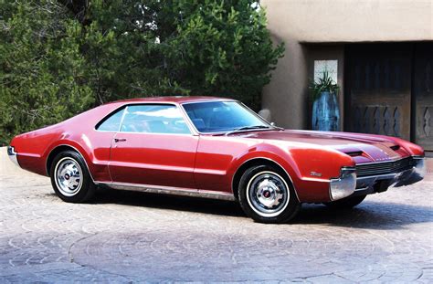 Oldsmobile Toronado The Forgotten Mid 60s Icon With V8 Muscle Fwd