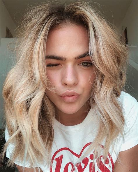 10 Biggest Spring Summer 2020 Hair Color Trends You Ll See Everywhere Ecemella In 2020 Long