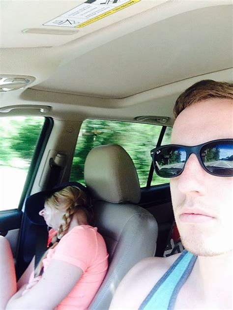 Husbands Hilarious Selfies Of His Wife Napping On Road Trips Make For The Perfect Revenge