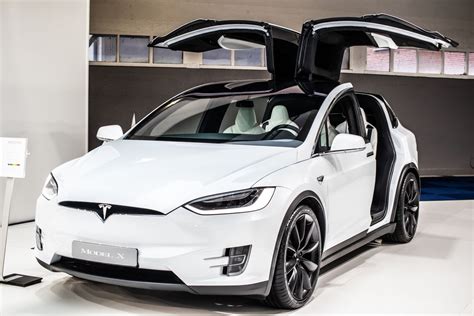 2019 Telsa Model X Autoversed