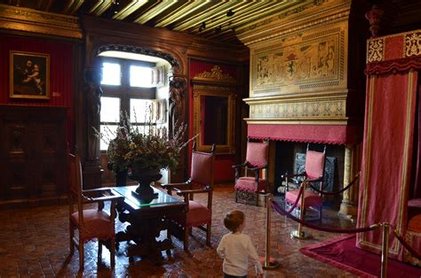 Yes Ma'am to Oui Madame: Inside of Chateau De Chenonceau