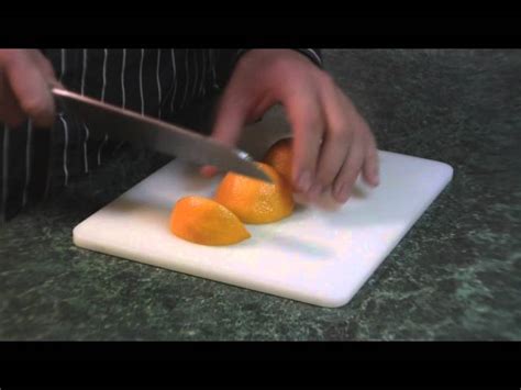 How To Cut An Orange Into Wedges Stuffsure