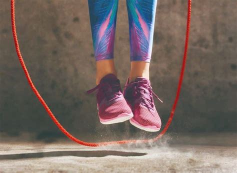 8 Surprising Benefits Of Skipping Rope For Fitness Healthifyme Blog