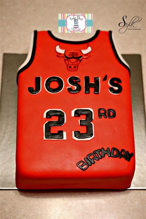Chicago Bulls Jersey Cake Decorated Cake By Genel Cakesdecor
