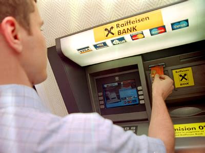 Finden sie ihre meine volksbank raiffeisenbank eg geschäftsstelle in ihrer nähe ganz einfach über die suche, die kartenansicht oder in der liste aller unserer filialen. Raiffeisen, me dy filiale të reja - Albinfo