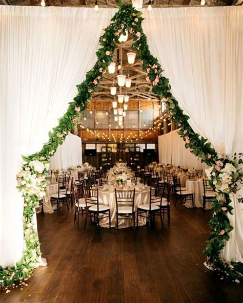 Winter Wedding Decoration | Elegant winter wedding, Winter wedding