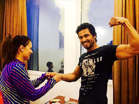 Check Out Bollywood Celebrities Share Pictures Of Raksha Bandhan Celebration Bollywood Hungama