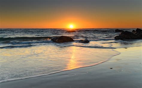 Clear Skies Sun Rising Seascape Sunrise From Hargraves Bea Flickr