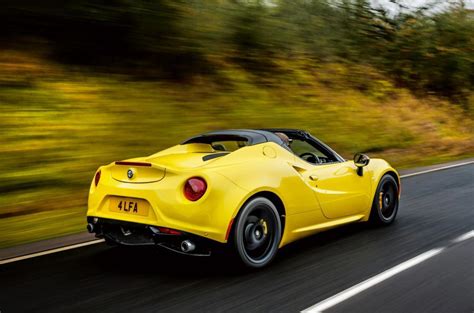 View the official gallery page of the 2020 alfa romeo 4c spider. Overhauled Alfa Romeo 4C planned for 2018 reveal | Autocar