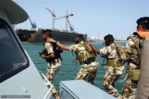 القوات البحرية الملكية السعودية نظام التجنيد