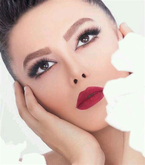 Iranian Bride Beautiful Lipstick Eye Makeup Lipstick