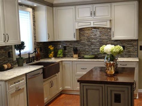 20 Small Kitchen Makeovers By Hgtv Hosts Small Kitchen Makeovers