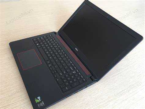 Laptop Gaming Cũ Dell Inspiron 7557