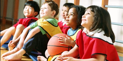 Program Indicates Older Kids Can Teach Younger Peers To Develop Healthy