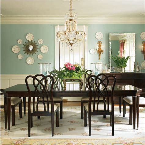 10 Updating Traditional Dining Room Furniture