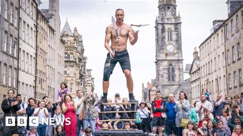 Edinburgh Festival Biggest Arts Festival In The World Begins Bbc News